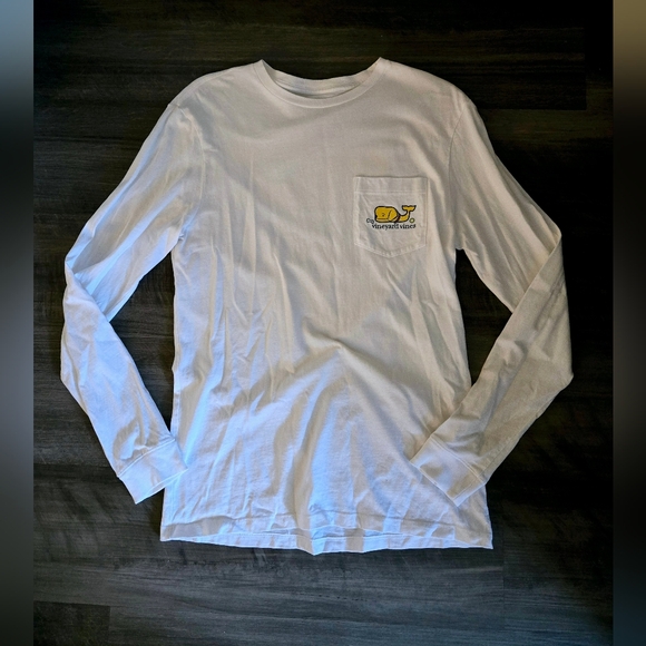 RARE Vineyard Vines Golden Retriever Whale Long-Sleeve Pocket Tee - Picture 2 of 5